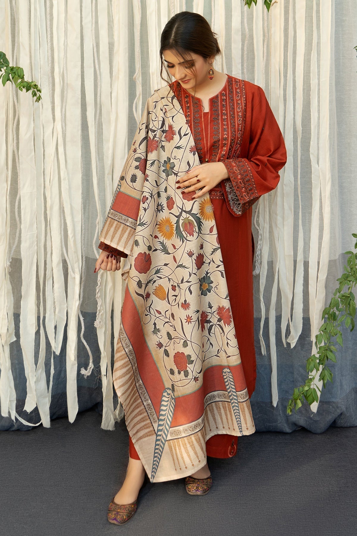 Urge Premium Luxury Lawn Unstitched 3-Piece Heavy Embroidered Suit