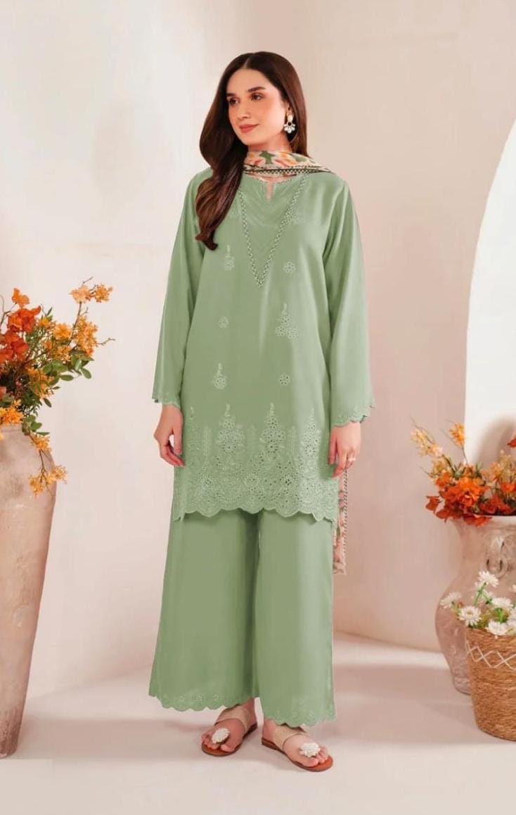 Sapphire - Dhanak 3-Piece Unstitched Embroidered Suit